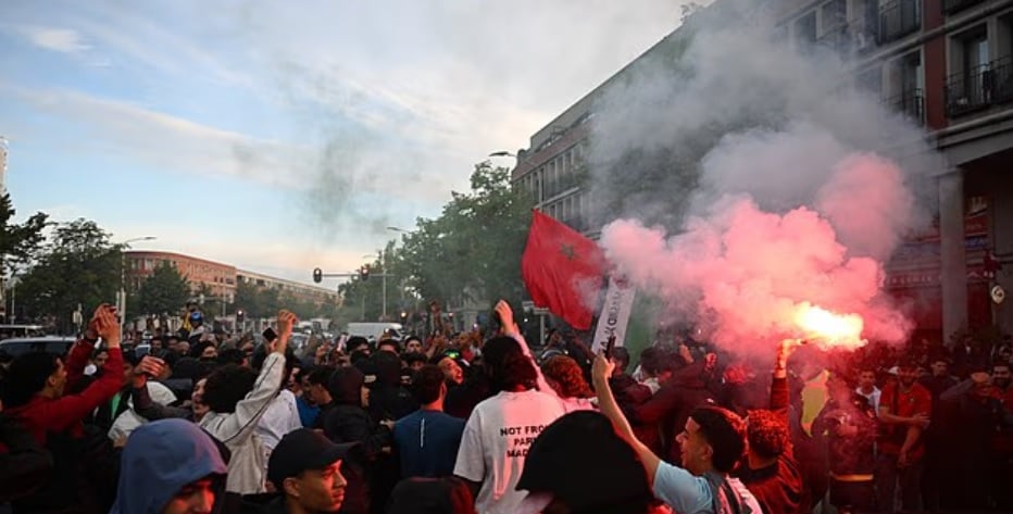 احتفالات المغاربة في هولندا (1)