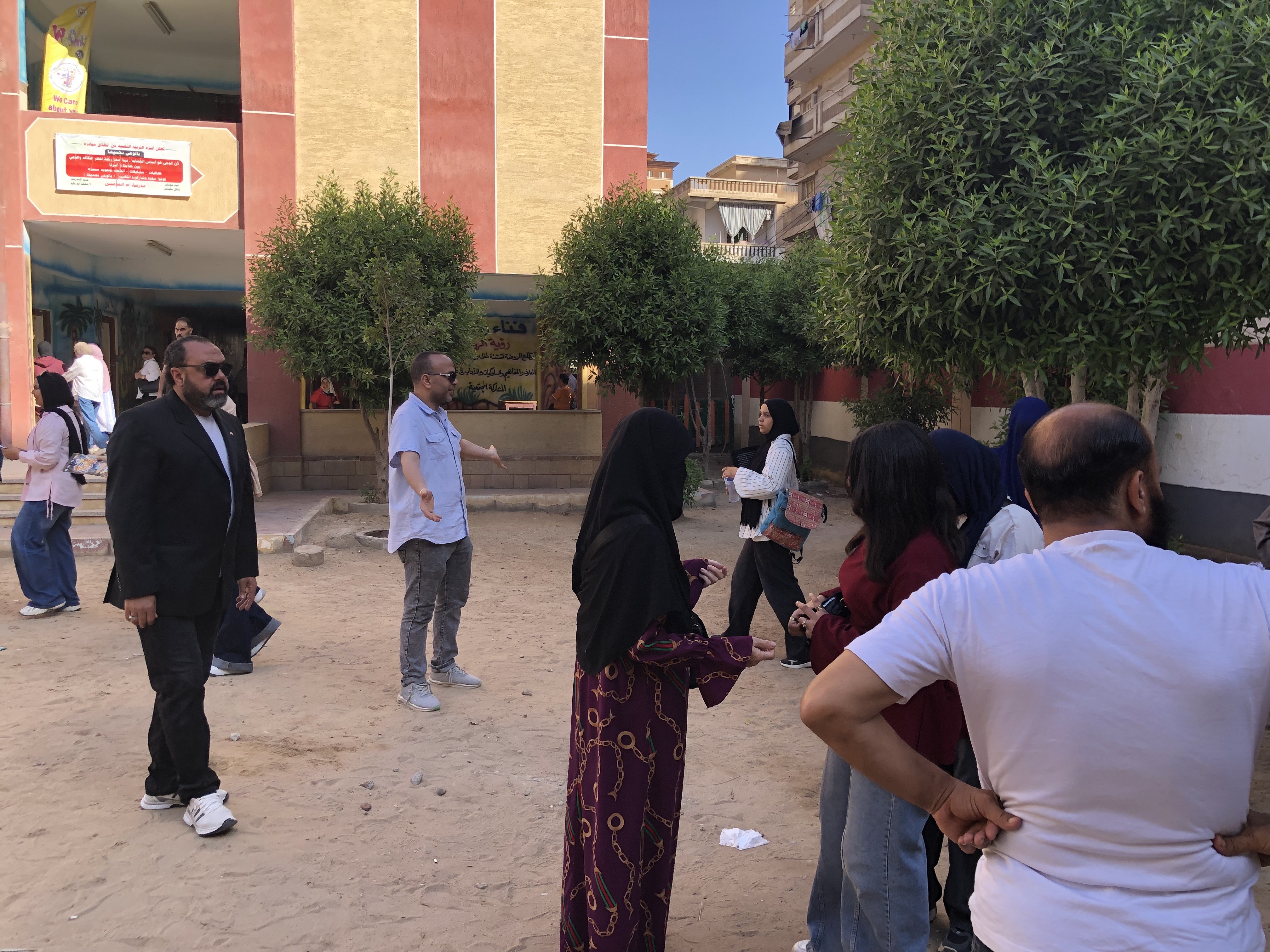 دخول طلاب الشهادة الإعدادية للجان فى الغربية