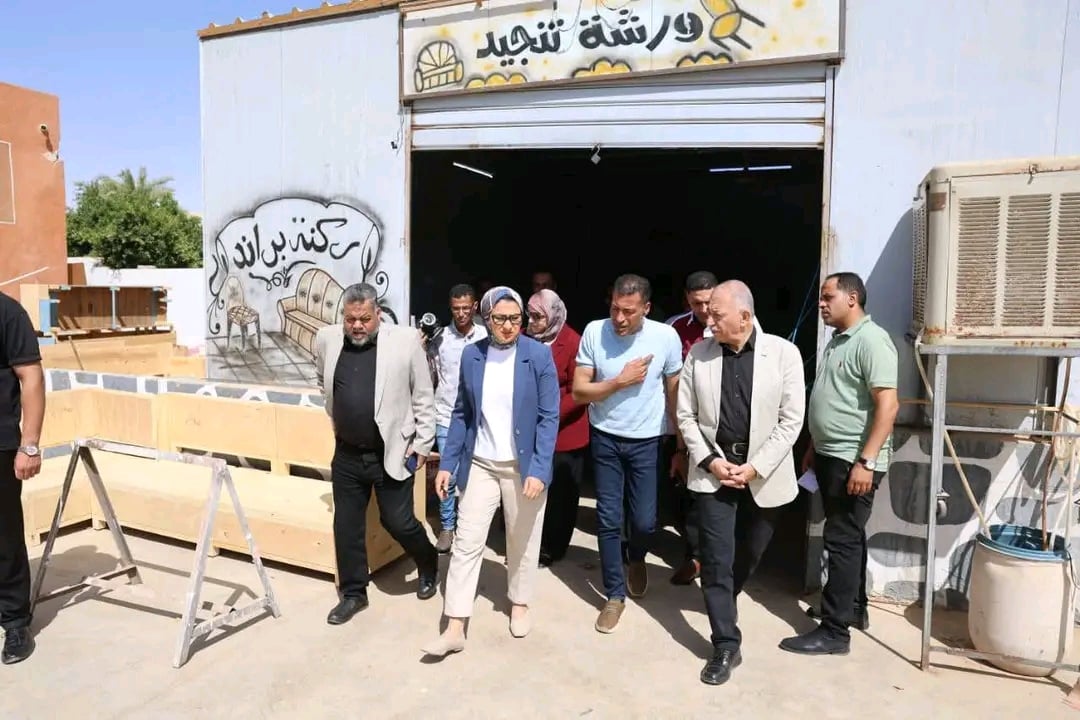 ورشة تنجيد متكاملة