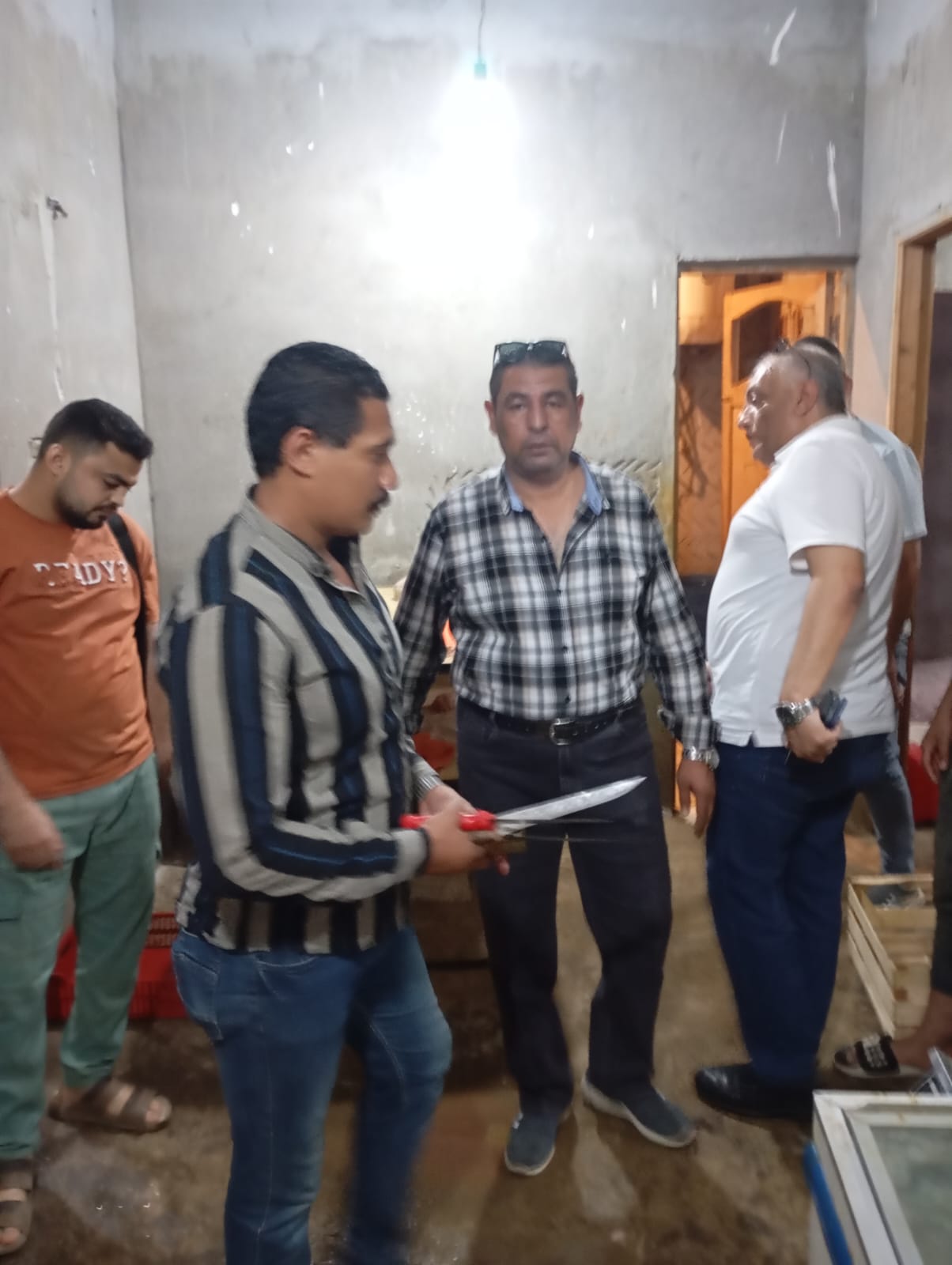 اقتحام الوكر اقتحام الوكر