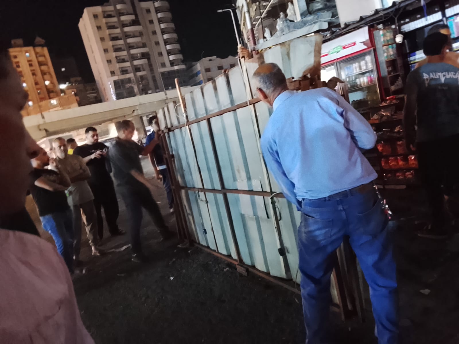 رفع المخلفات رفع المخلفات