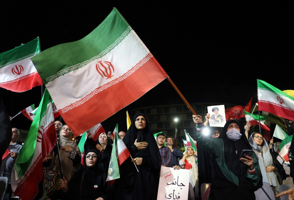 إيران تعلن وقف هجماتها على إسرائيل (2)