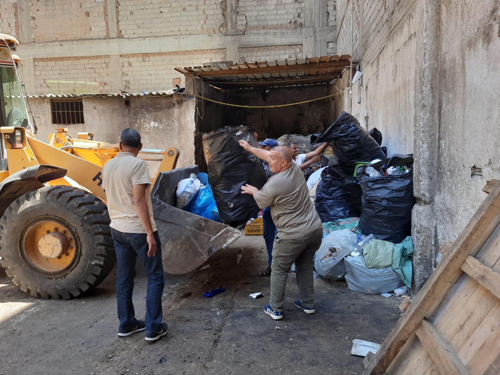 ضبط بؤر الفريزة ضبط بؤر الفريزة