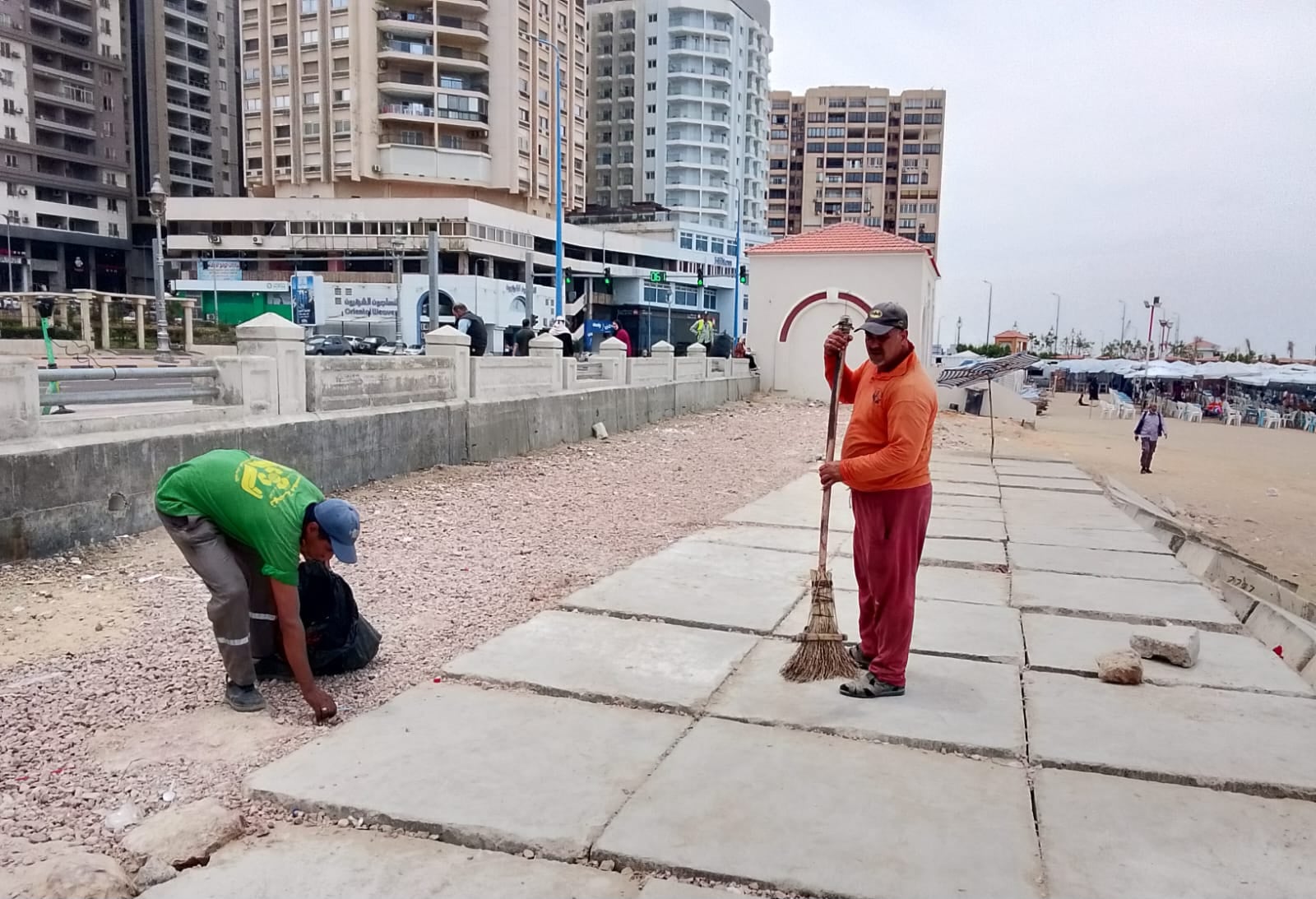 نظافة الكورنيش نظافة الكورنيش