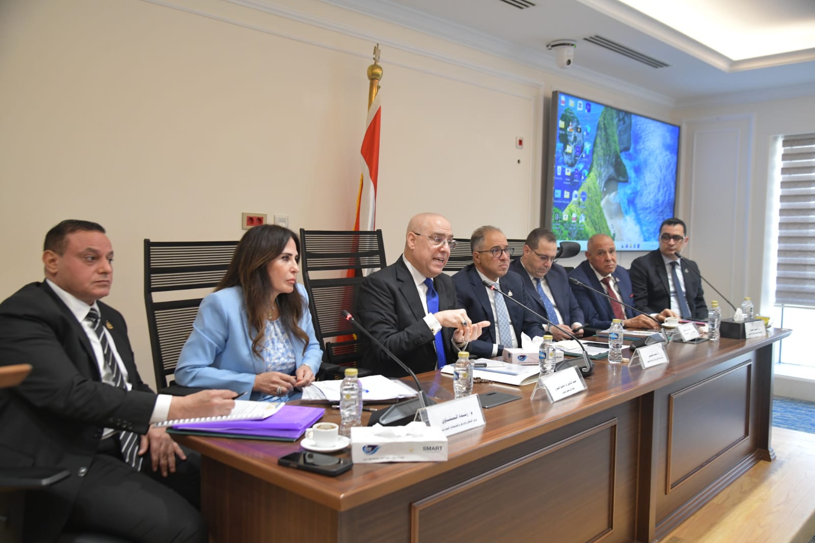 اجتماع لجنة الإسكان