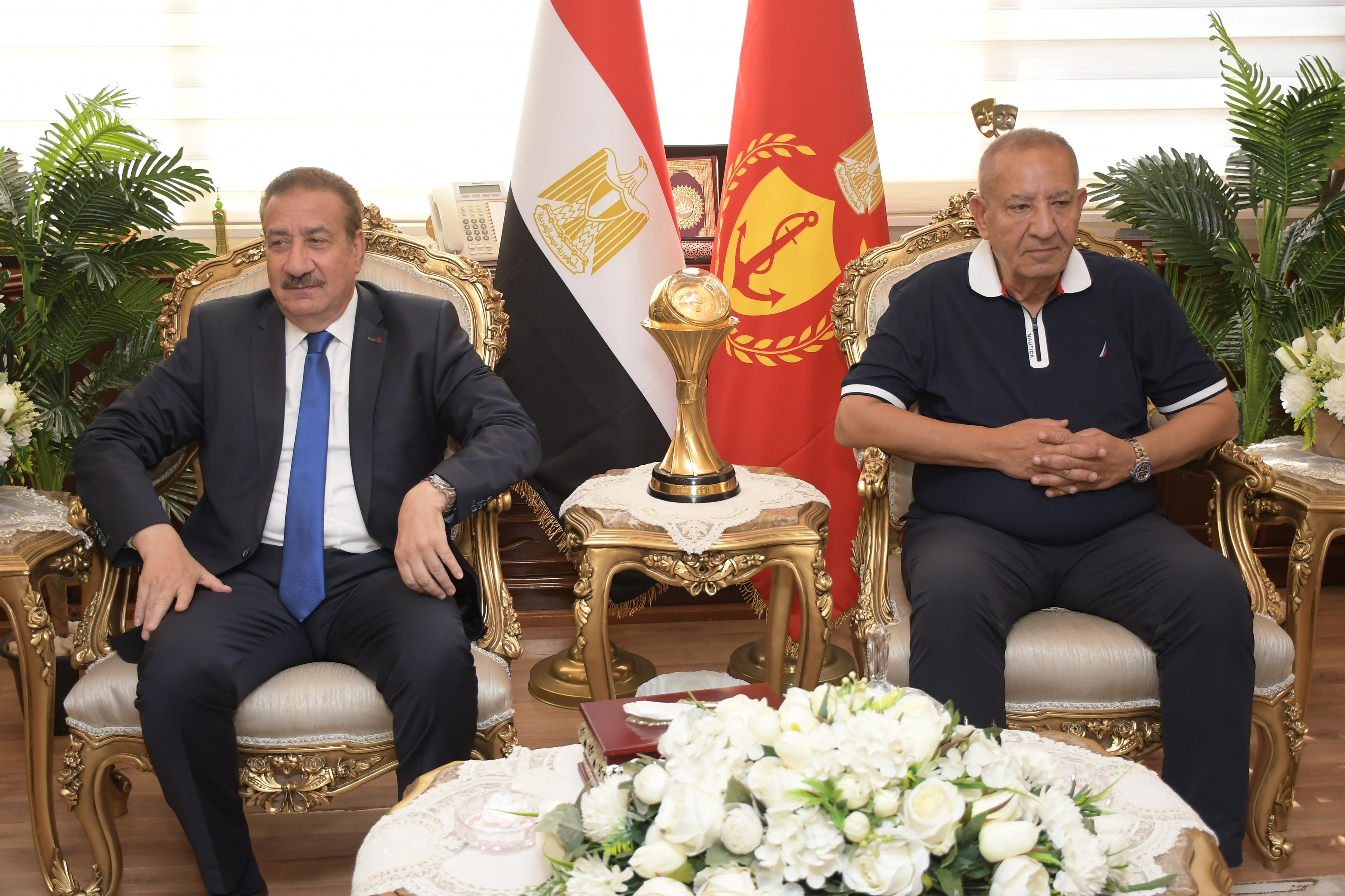 كامل ابو على والمحافظ كامل ابو على والمحافظ