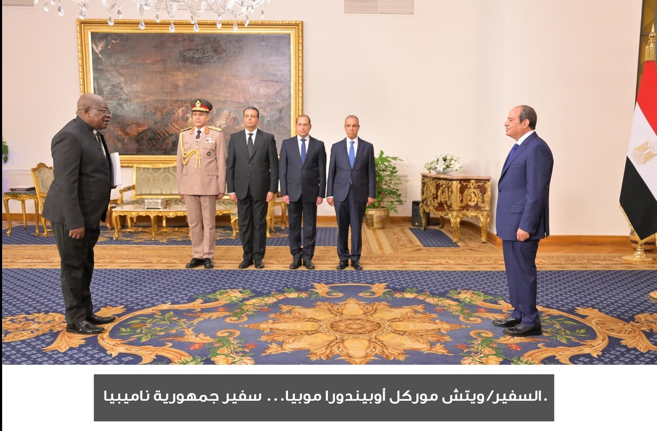 الرئيس السيسى يتسلم اعتماد 17 سفيرًا جديدًا  (4)