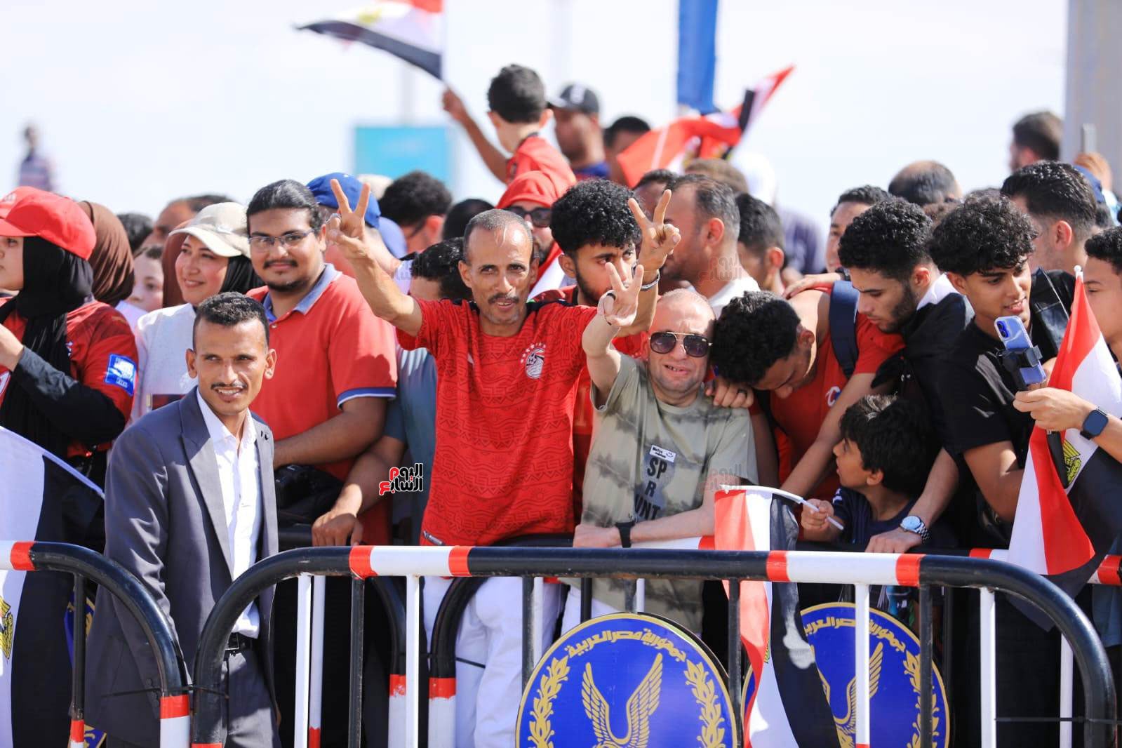 الجمهور فى العلمين الجمهور فى العلمين