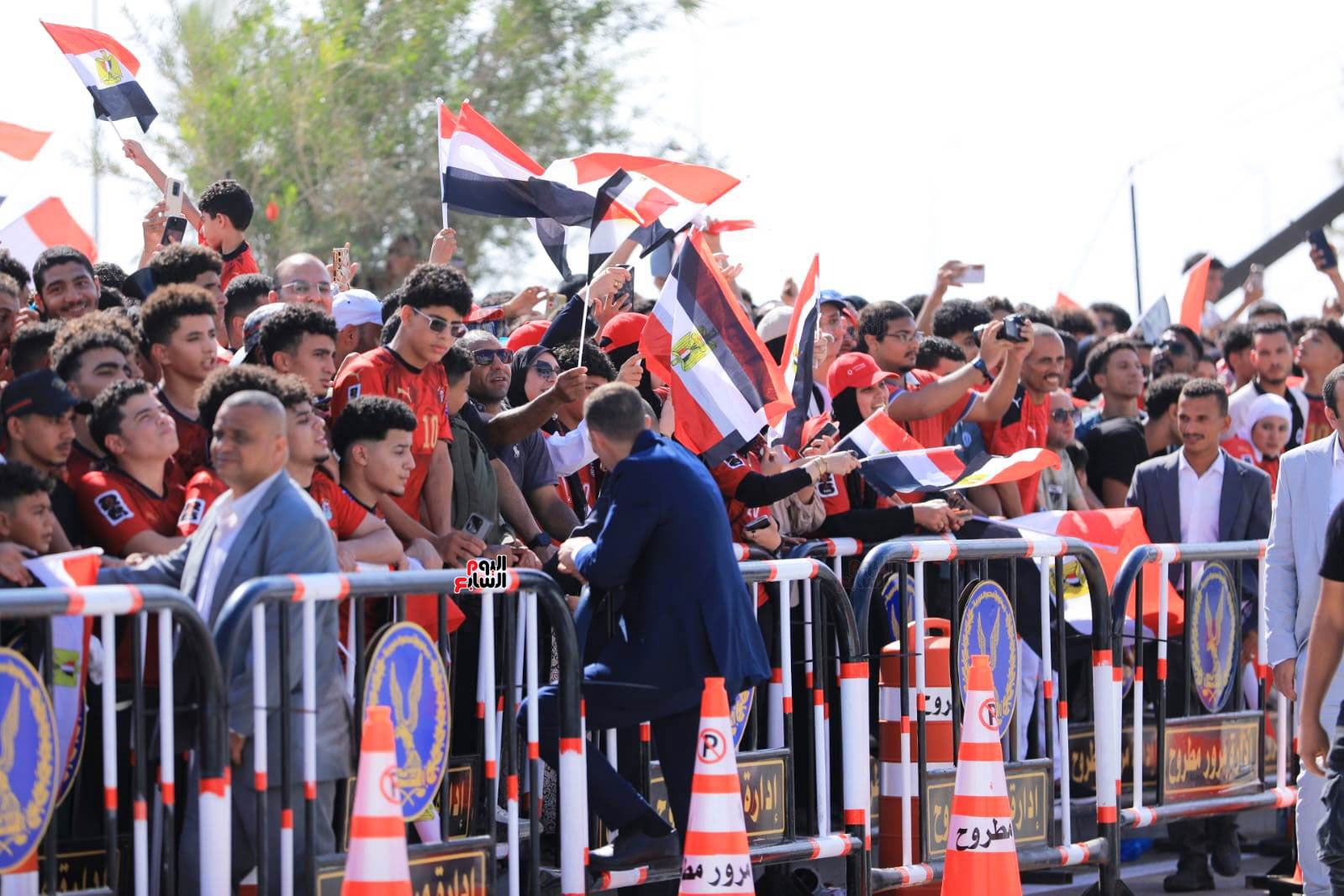 حشود الجماهير المصرية حشود الجماهير المصرية