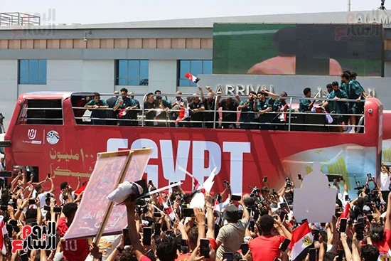 منتخب مصر يصل مدينة العلمين