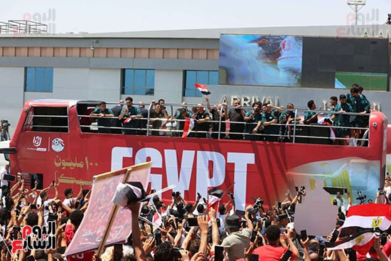 وصول منتخب مصر مطار العلمين