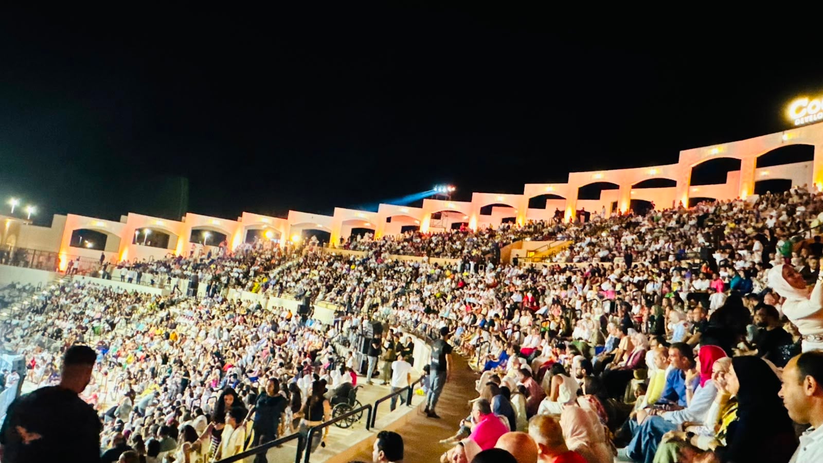 المسرح الرومانى (1)