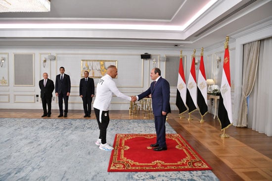 الرئيس عبد الفتاح السيسى وإبراهيم حسن