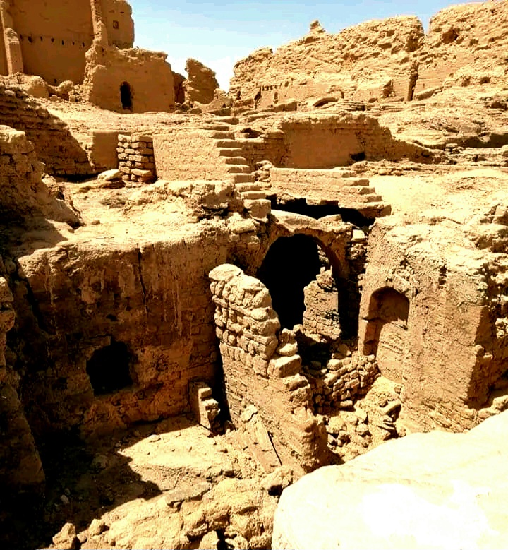 جانب من معبد دوش الذهبي