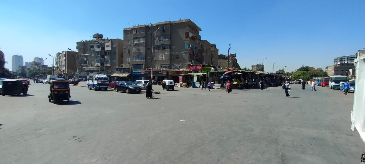 حملات فى إمبابة لرفع المخلفات والإشغالات (1)