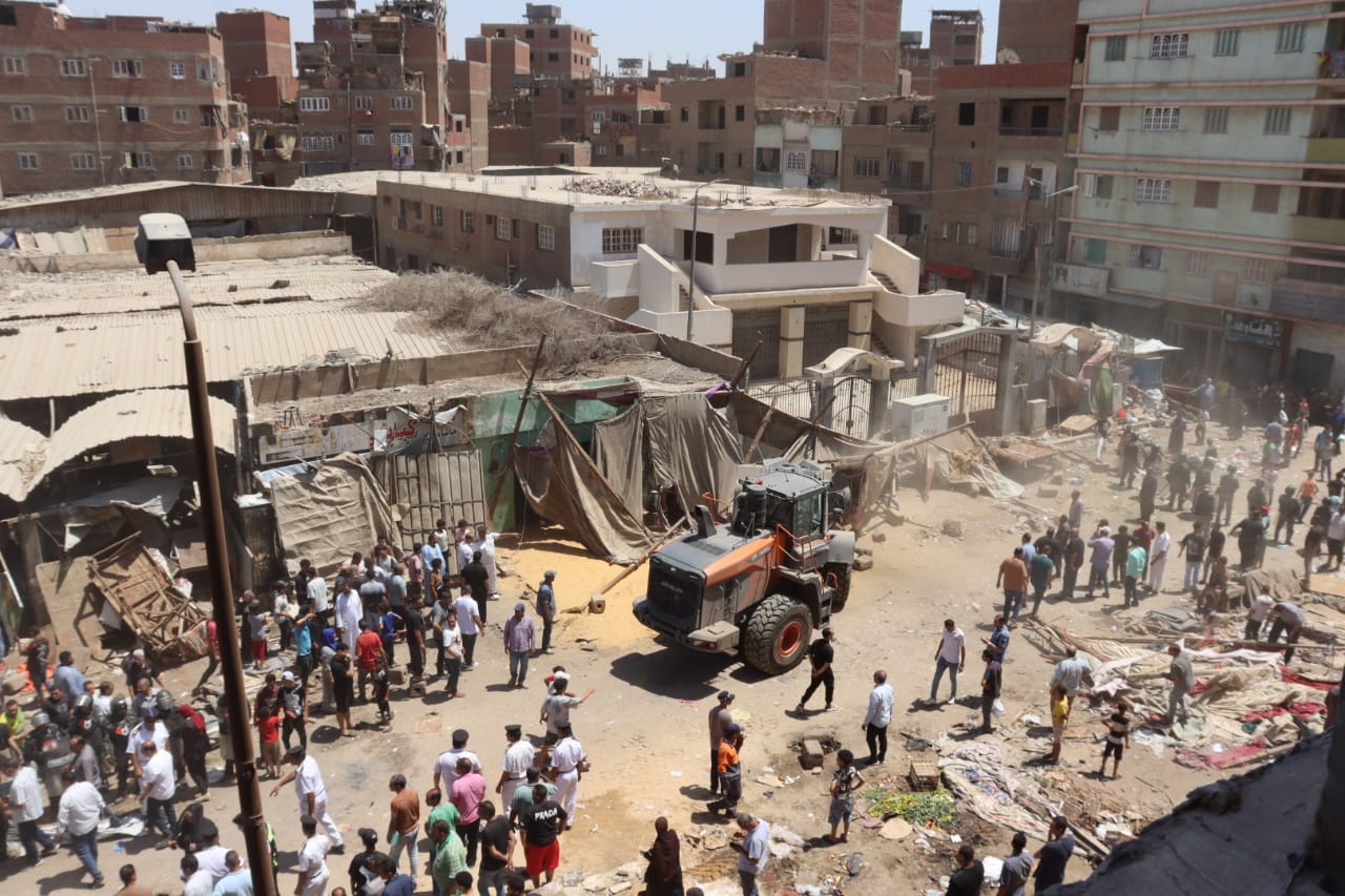 بعد رفع الإشغالات بالسوق