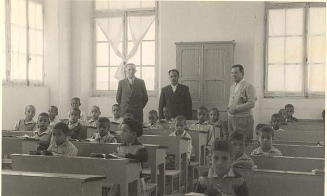 التدريس بمدرسة القصير 