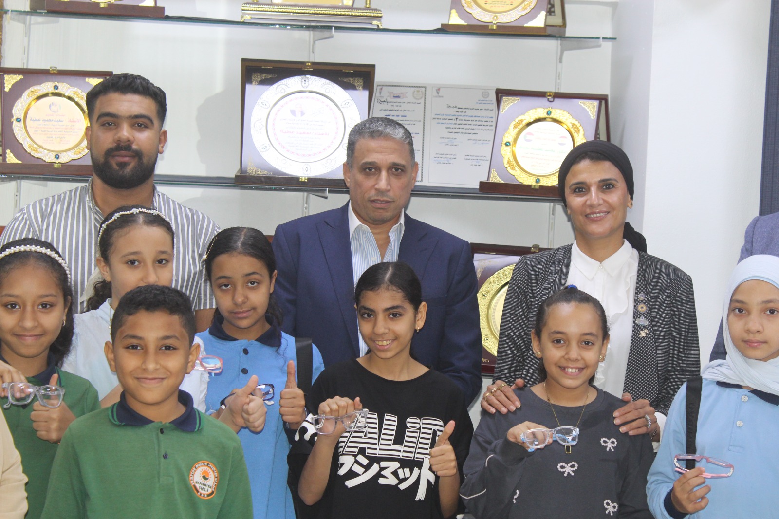 مدير تعليم الجيزة يُكرم المساهمين في إنجاح المبادرة الرئاسية عيون أطفالنا... مستقبلنا (8)