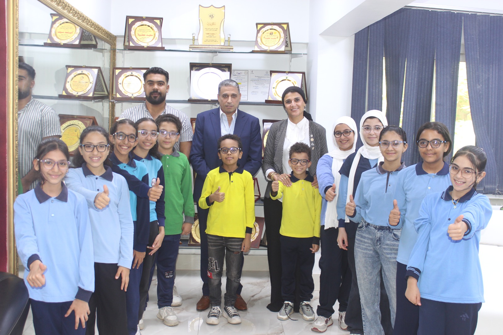 مدير تعليم الجيزة يُكرم المساهمين في إنجاح المبادرة الرئاسية عيون أطفالنا... مستقبلنا (7)