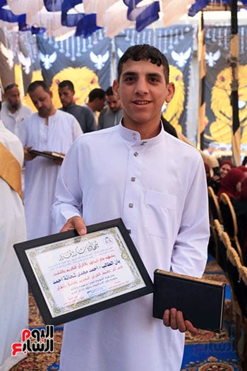 تكريم الطالب احمد مجدى شحاتة