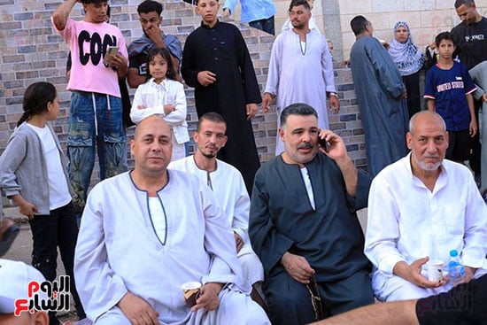 اقبال من حضور المسابقة