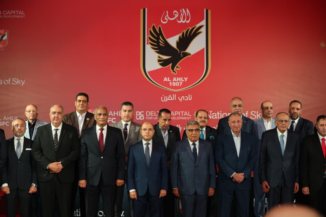 محمود الخطيب والمحافظون