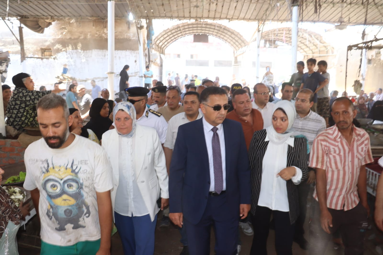 أثناء تفقد السوق