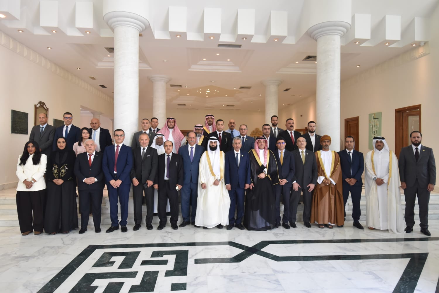 ممثلي وزارات الداخلية بالدول العربية ممثلي وزارات الداخلية بالدول العربية