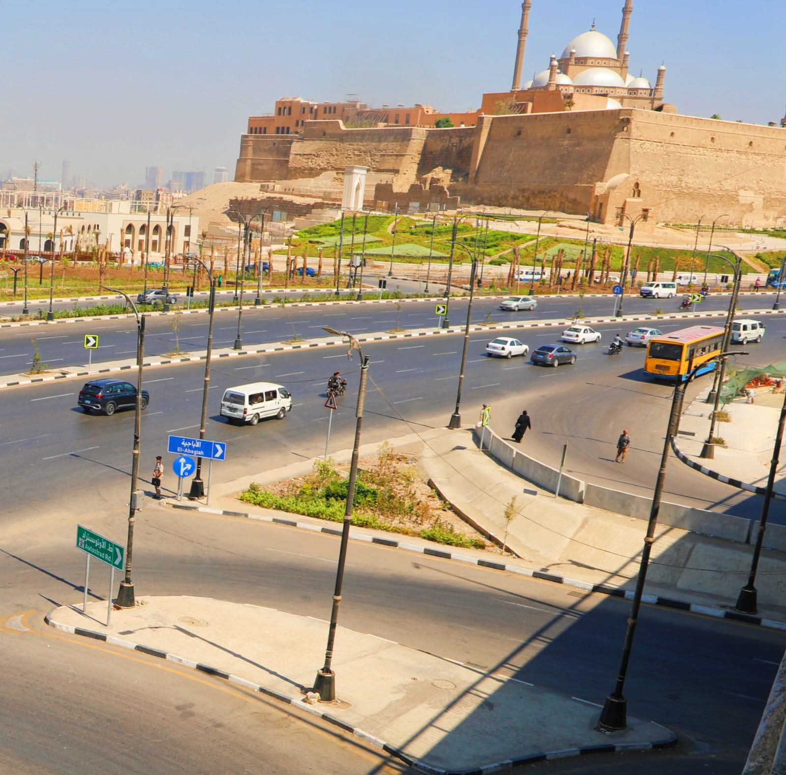 ساحة السيدة عائشة ساحة السيدة عائشة