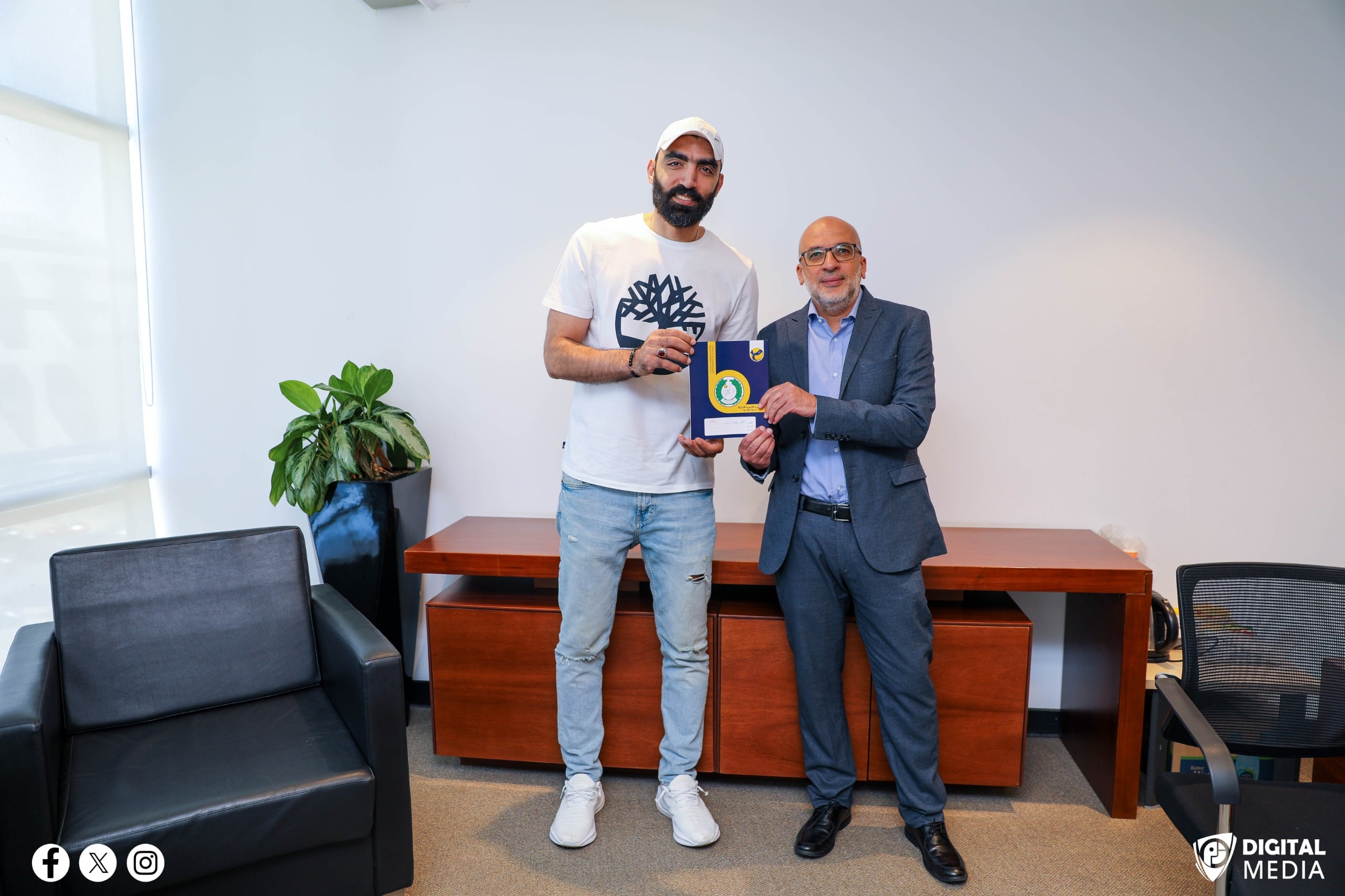 أحمد صلاح لاعب منتخب الطائرة
