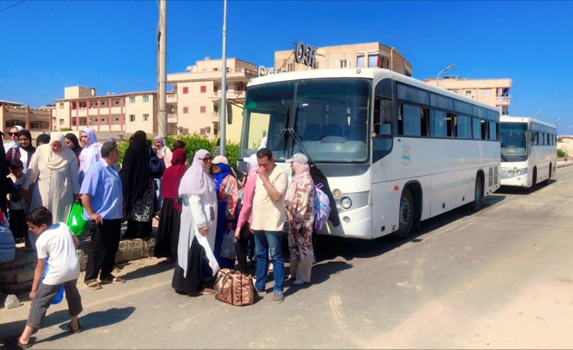 وصول أسر العالمين بمحافظة كفر الشيخ لمصيف بلطيم