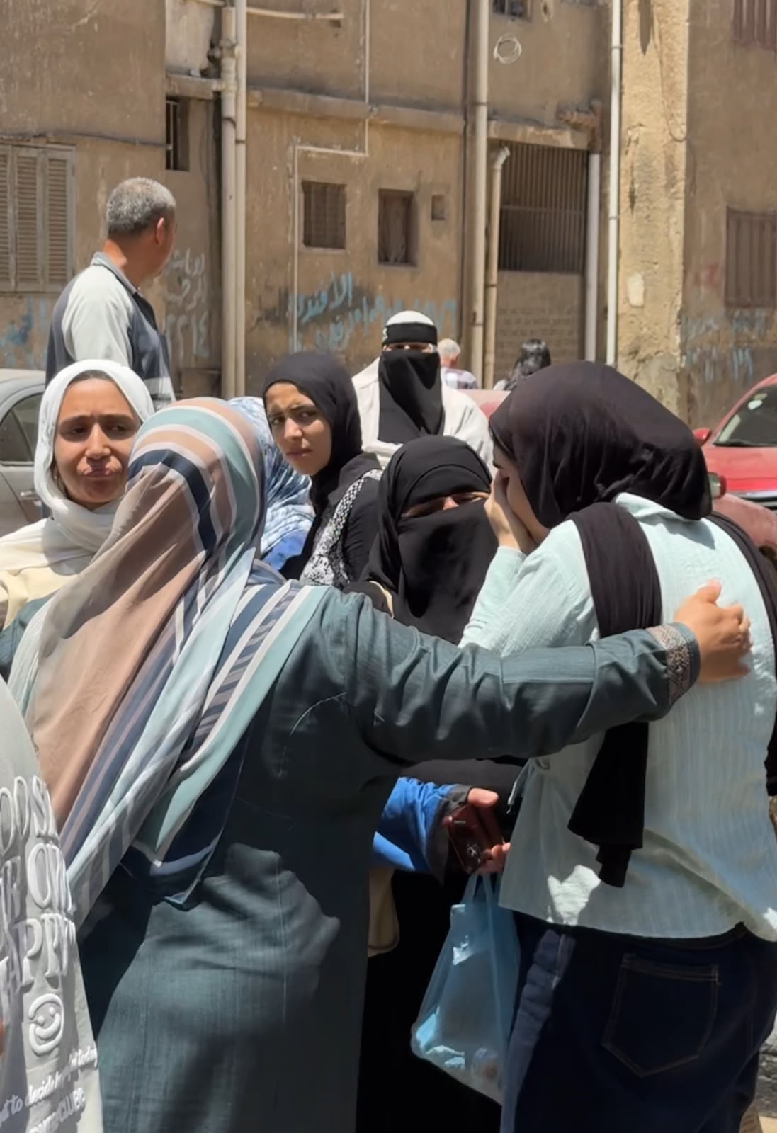 حالة من الحزن تصيب الطالبات بكفر الشيخ