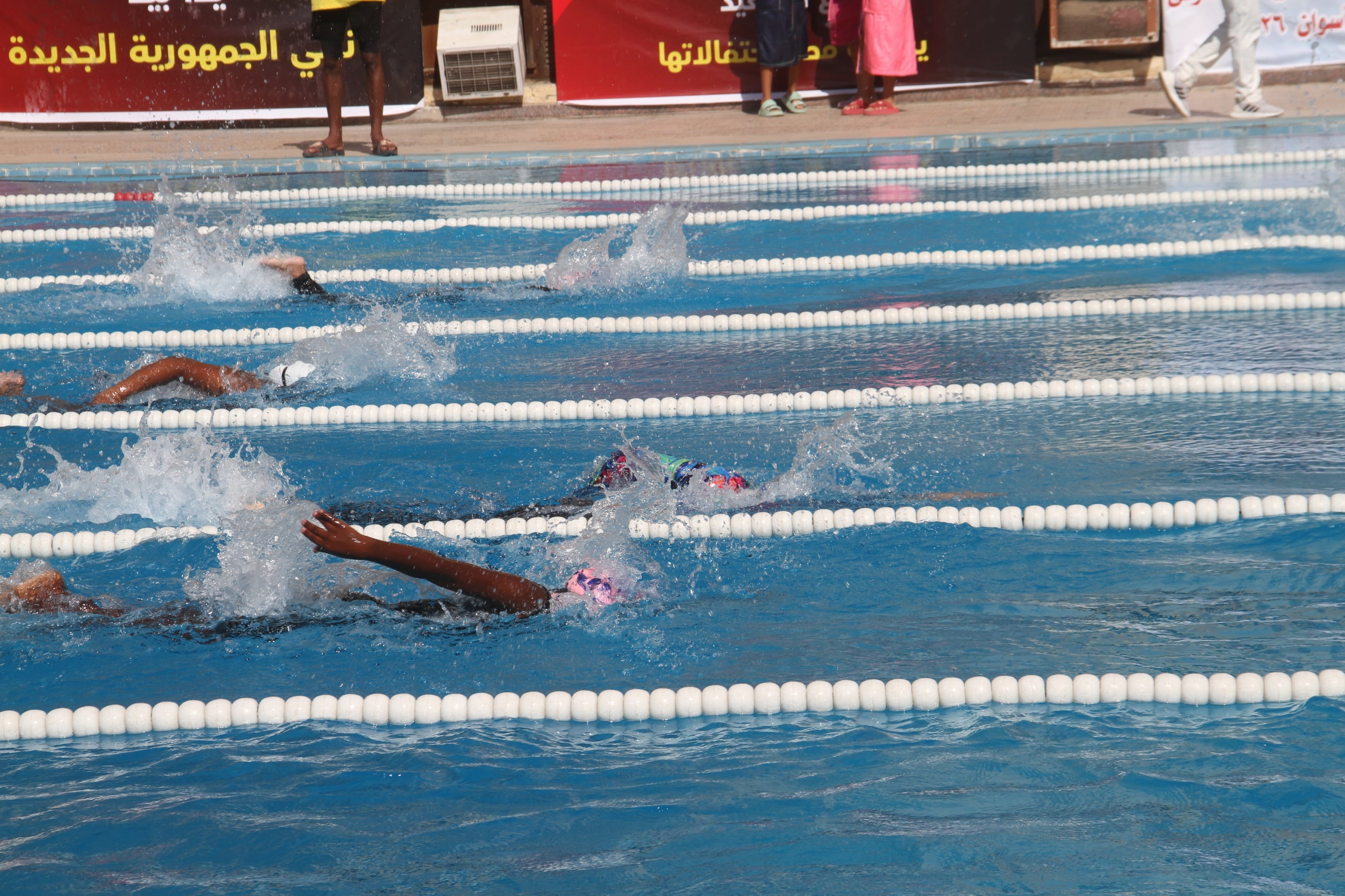 البطولة التنشيطية الأولى للسباحة فى أسوان