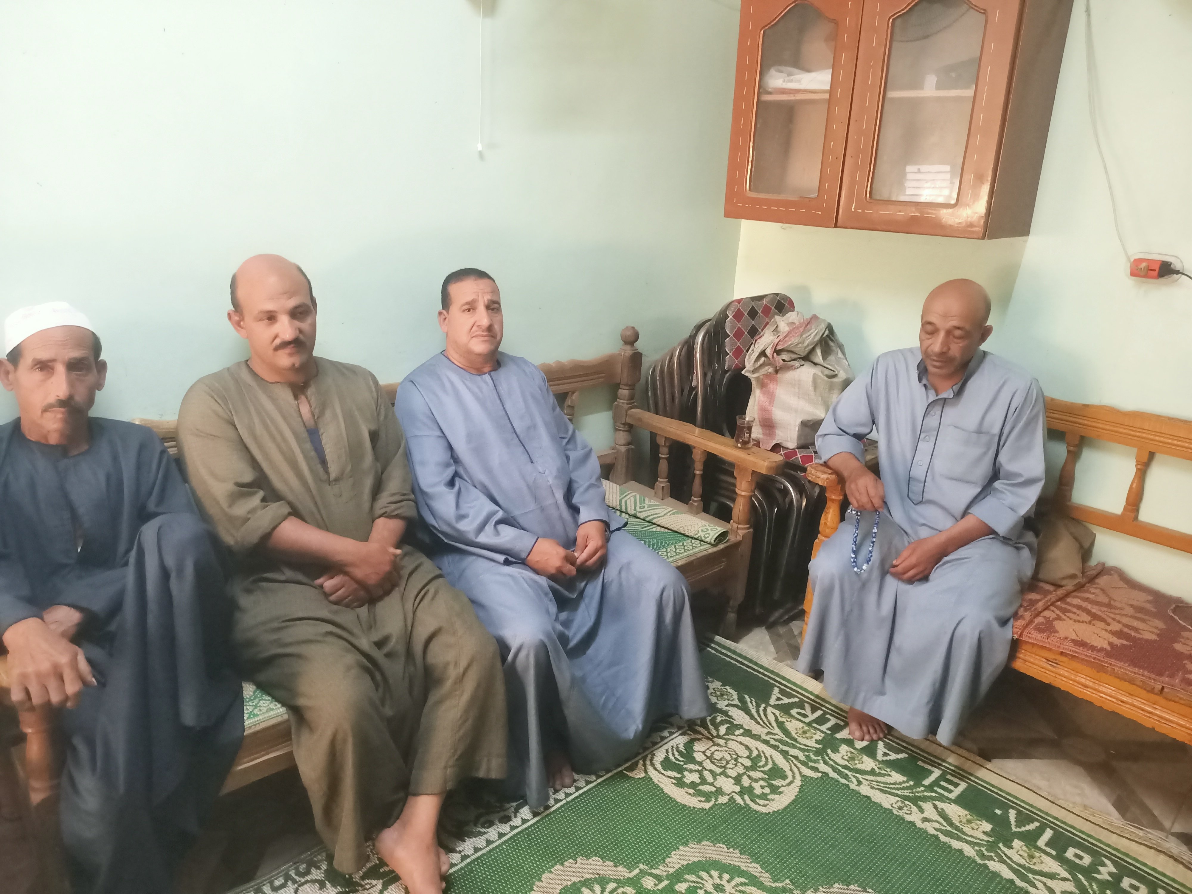 تلقى واجب العزاء 