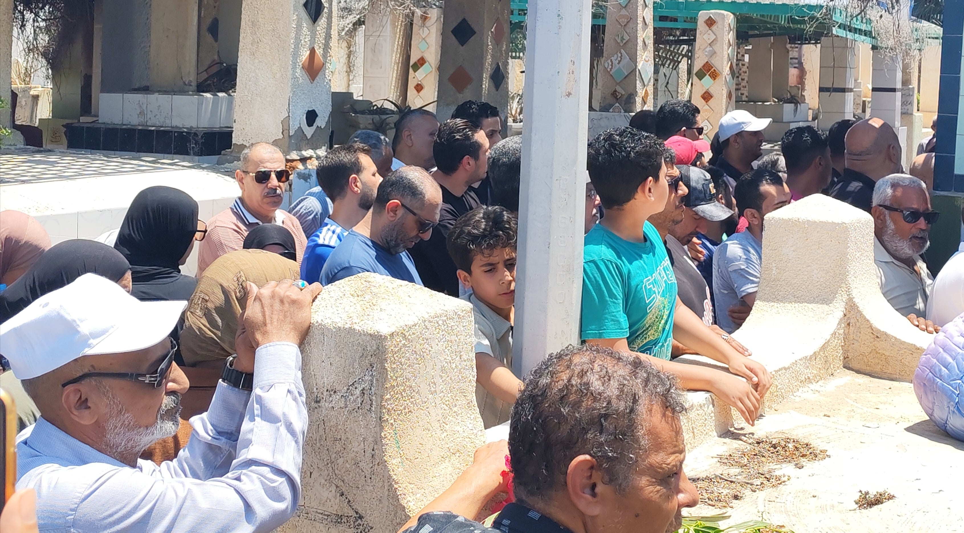 الجنازة في المقتبر