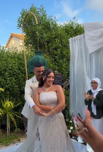 رقص احمد ماجد وعروسته