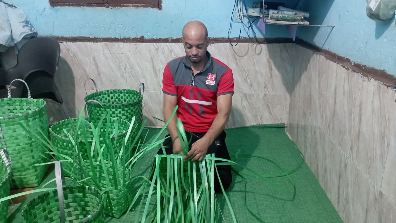اعمل داخل المنزل اعمل داخل المنزل