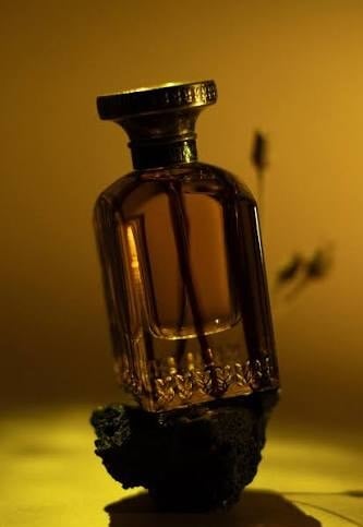 عطور حرفية