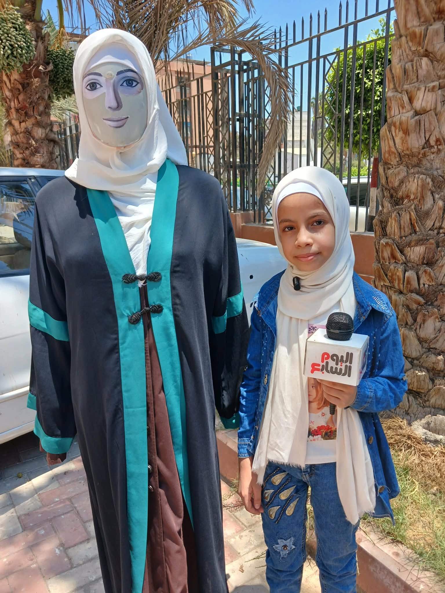 طفلة  فى الصف السادس الابتدائى تبتكر  روبوت واعظة