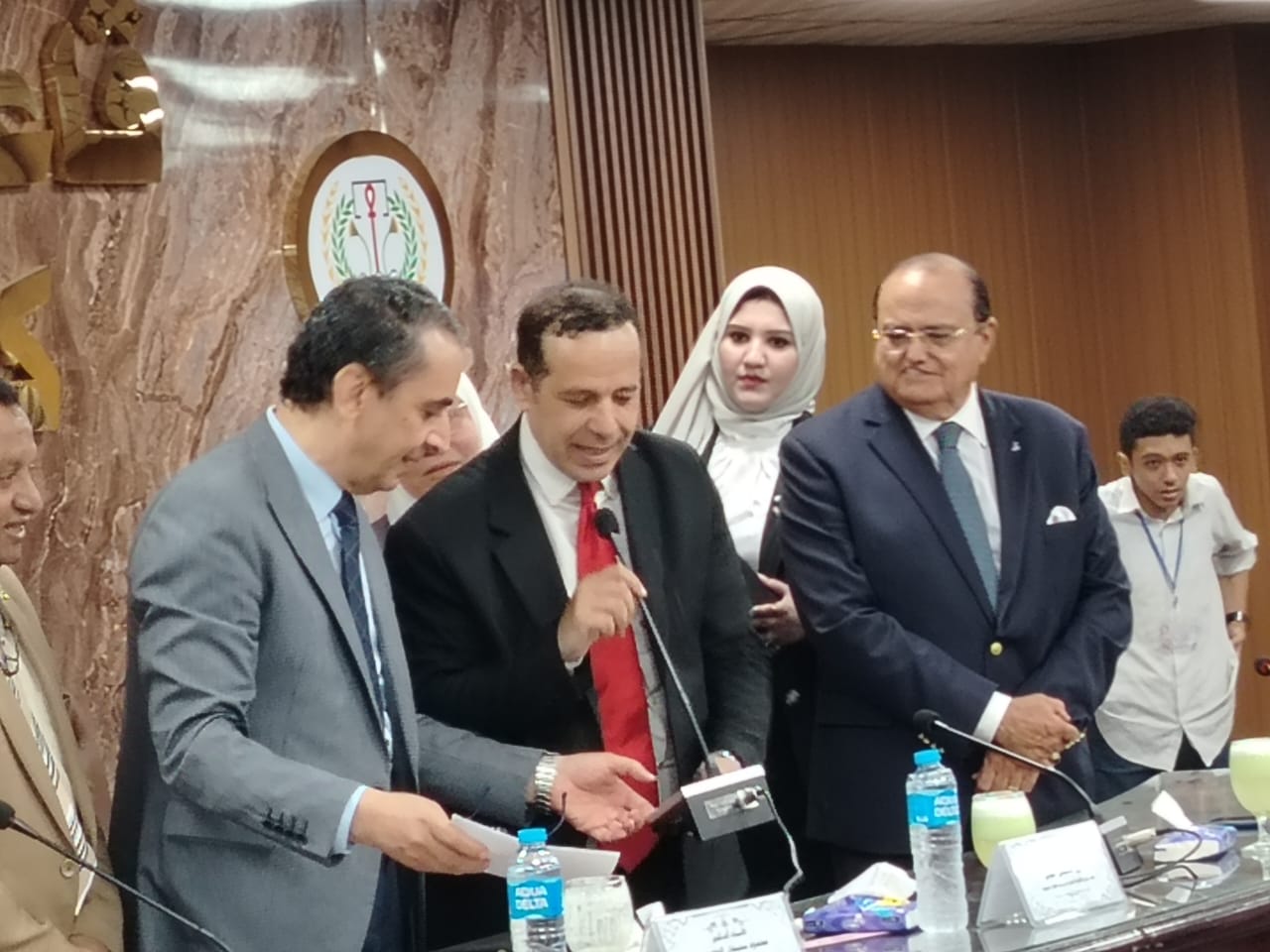 مؤتمر الفلسفة والذكاء الاصطناعي (1)