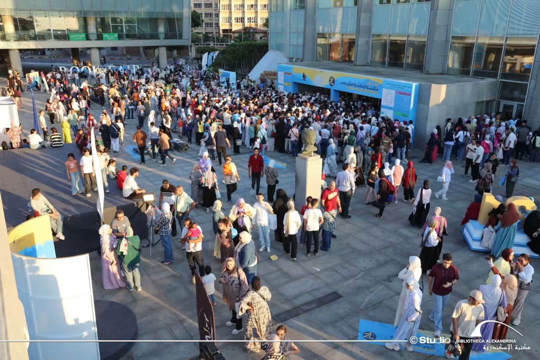 مد فترة المعرض مع زيادة الاقبال