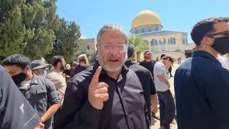 بن غفير من داخل المسجد الأقصى بن غفير من داخل المسجد الأقصى