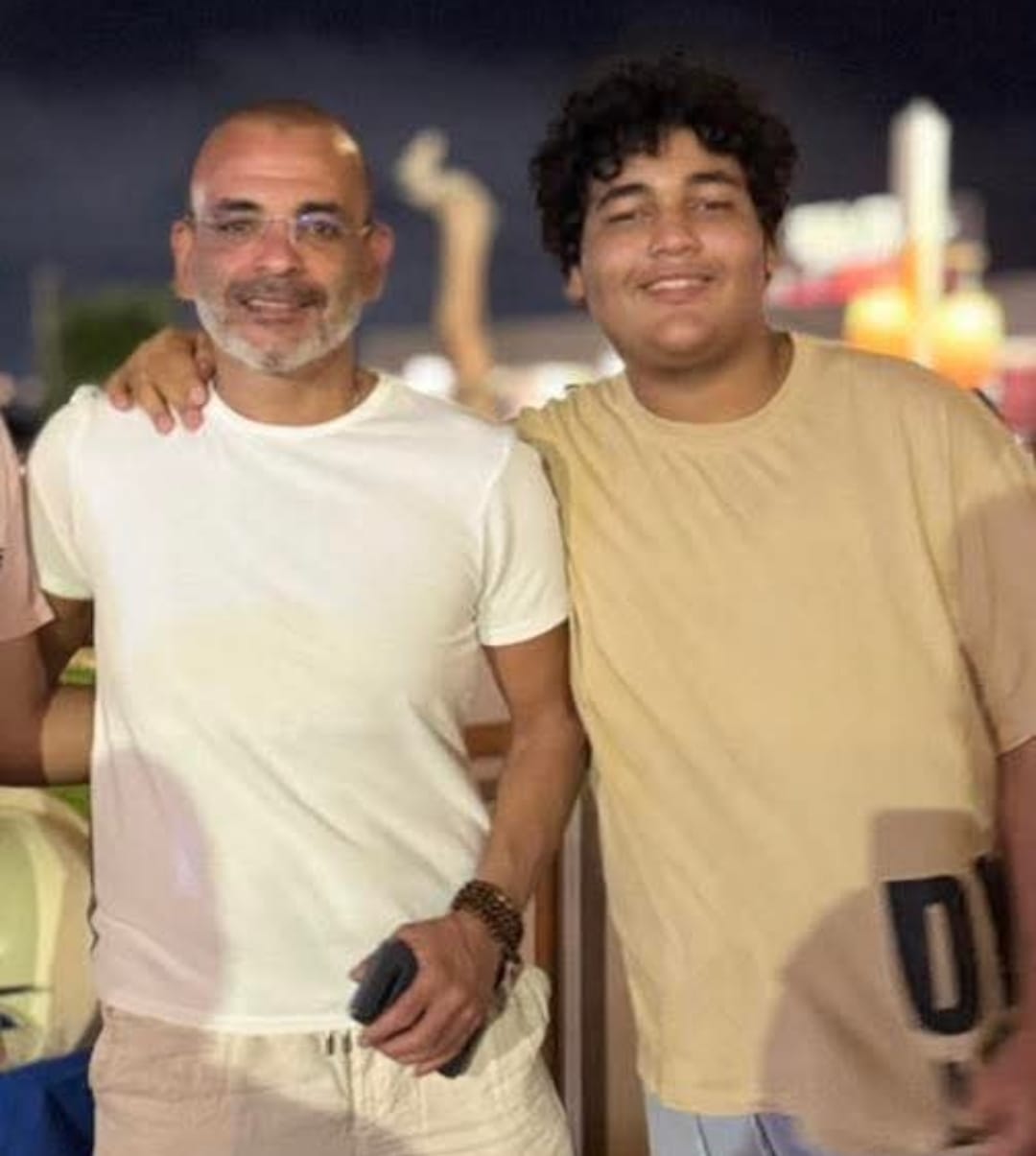 ادم ايمن بهجت قمر