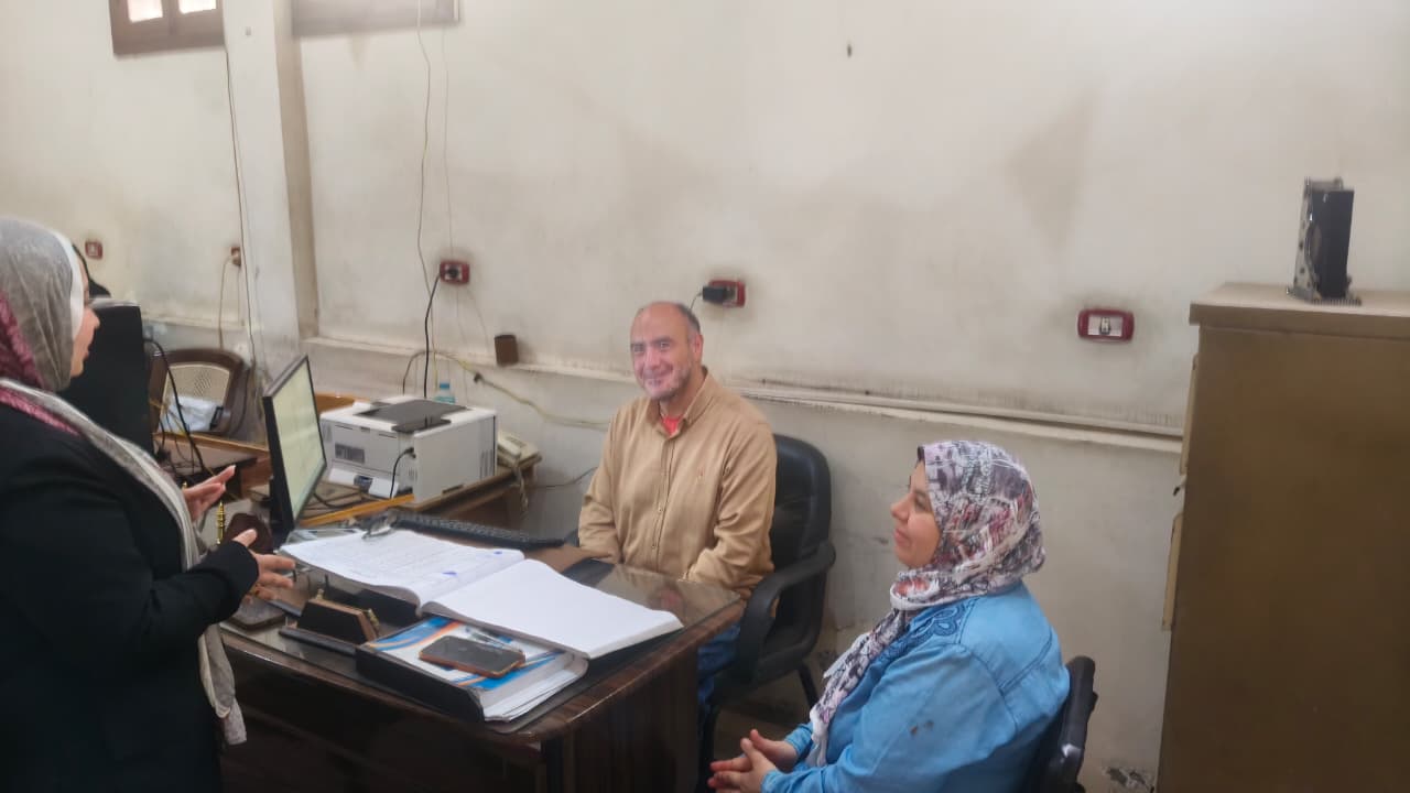 طرق الابواب بالمصالح الحكومية
