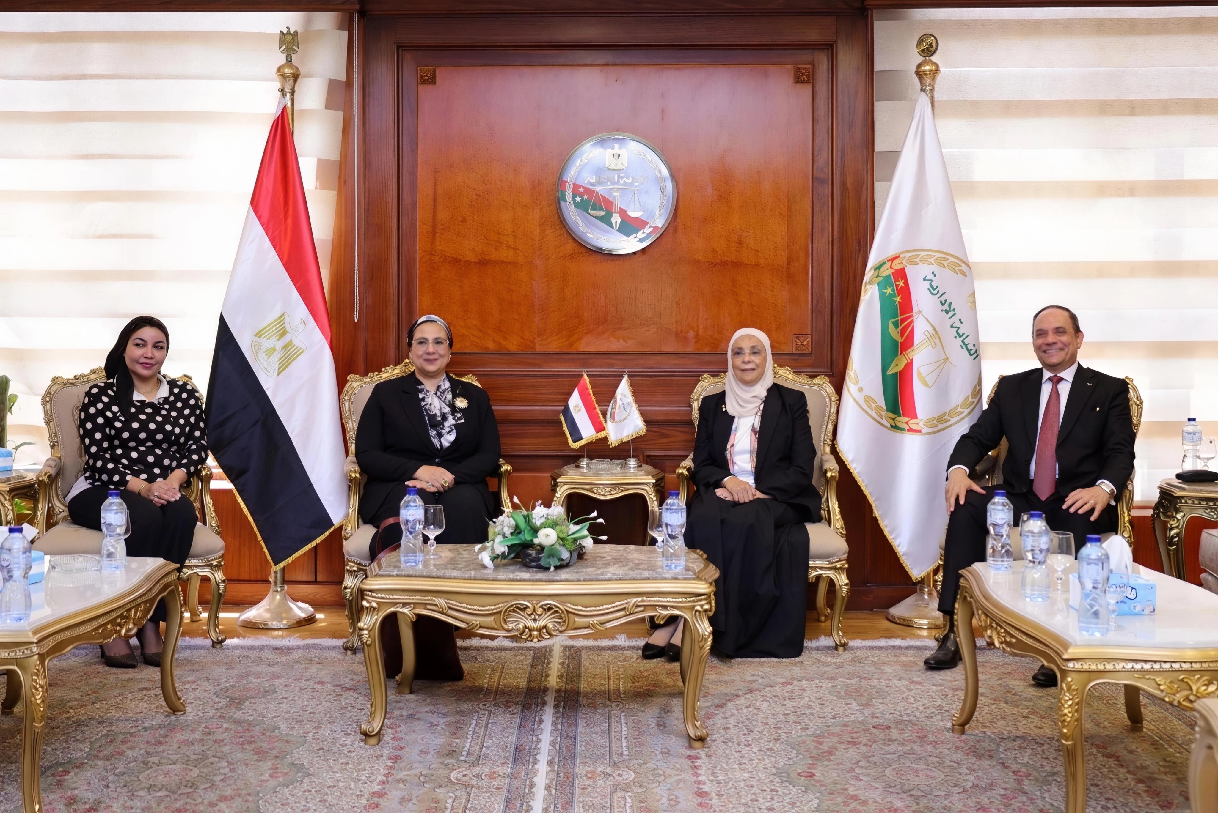 المجلس القومي للمرأة يهنئ رئيسة النيابة الإدارية  (2)