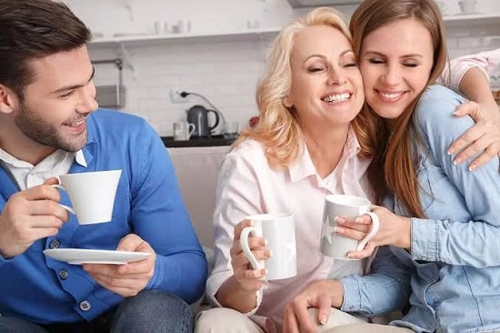 علاقة الزوجة بأهل الزوج