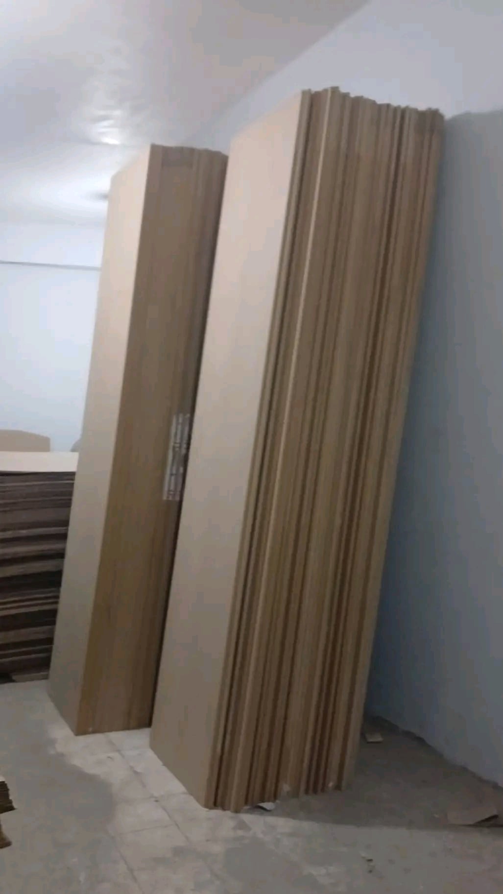 الواح خشب من مخلفات النخيل