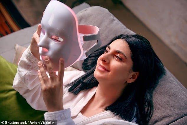 قناع الوجه قناع الوجه