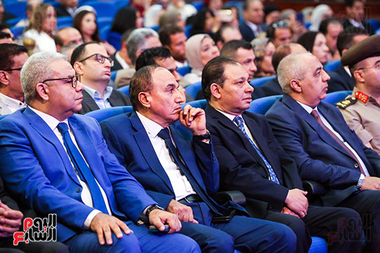 حضور المؤتمر