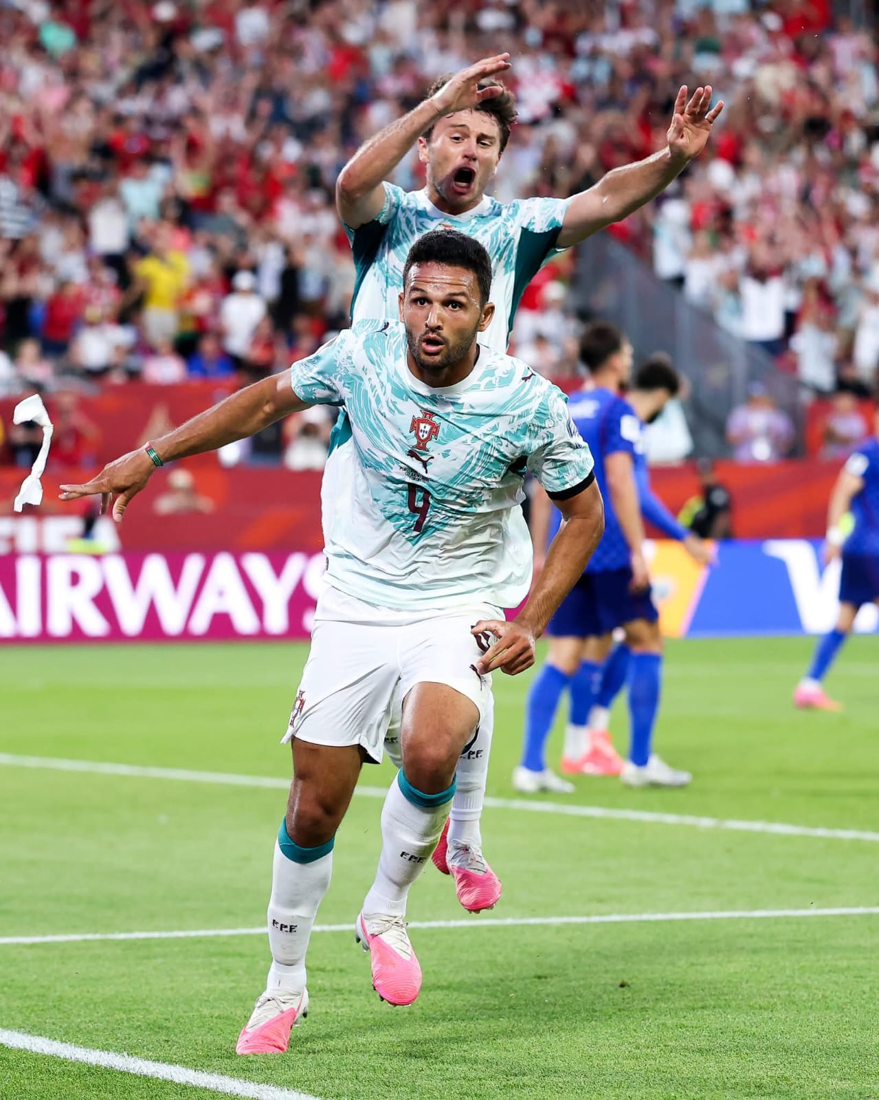 مباراة البرتغال وكرواتيا (2)